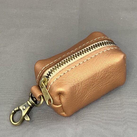 Portland Leather, Cold Brew Tote Bag NWT, with Alpine Bag, Dopp Keychain, Scarf - Picture 13 of 14